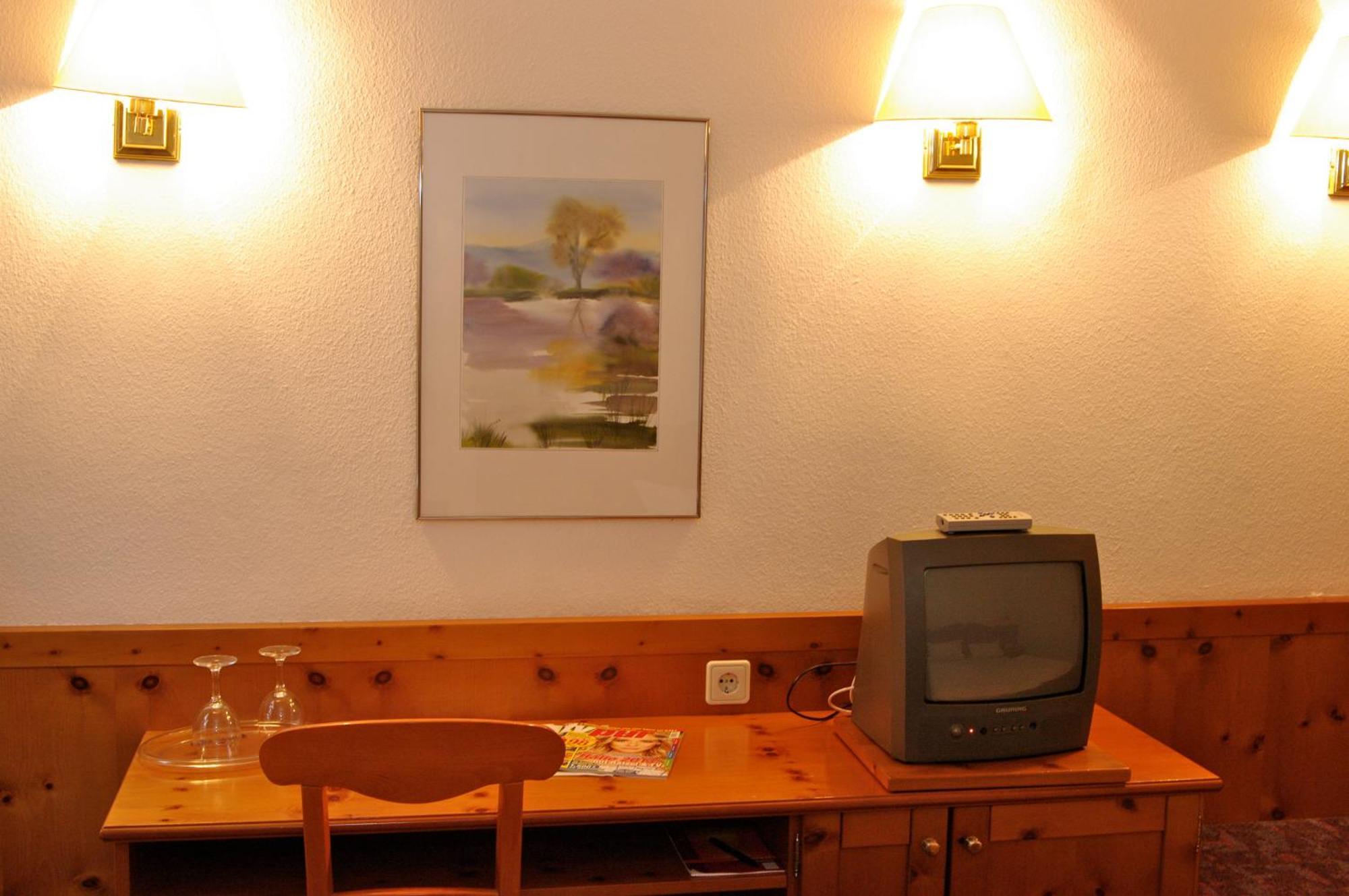 Gasthof Zum Kauzen Ochsenfurt Exterior foto