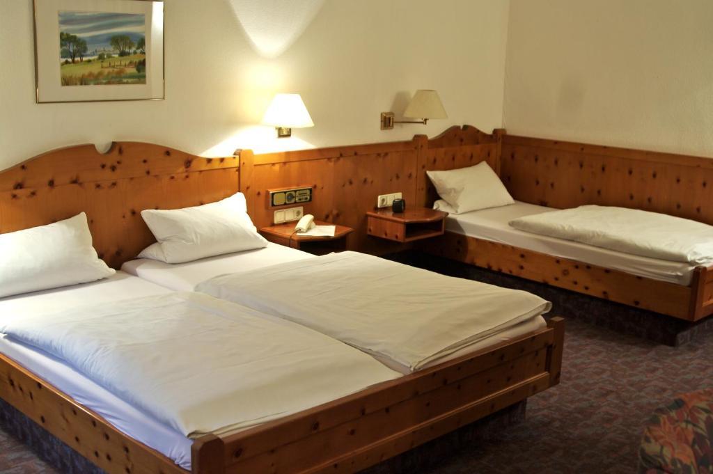 Gasthof Zum Kauzen Ochsenfurt Quarto foto
